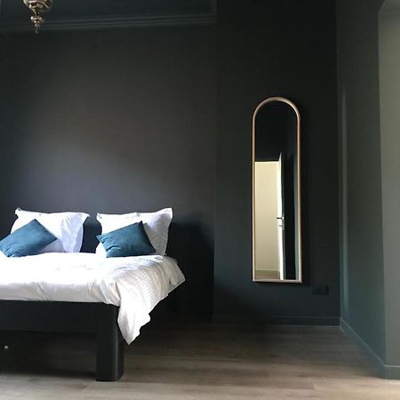 Maison Georges トゥルンホウト エクステリア 写真